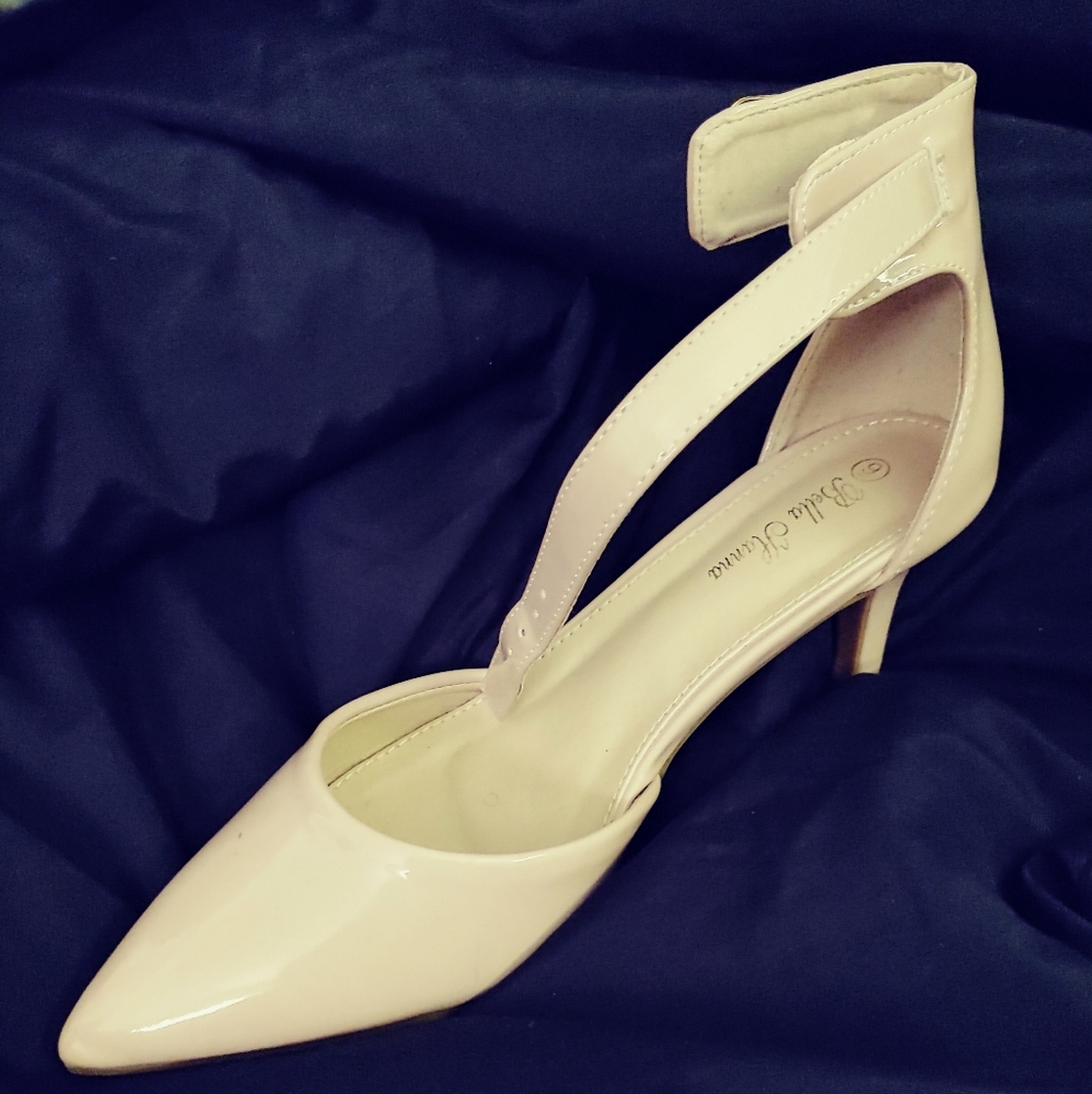 Shoe